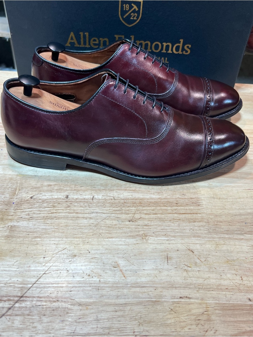 Allen Edmonds Fifth Avenue Men’s Burgundy Leather Cap Toe Oxfords Sz 10.5 3E